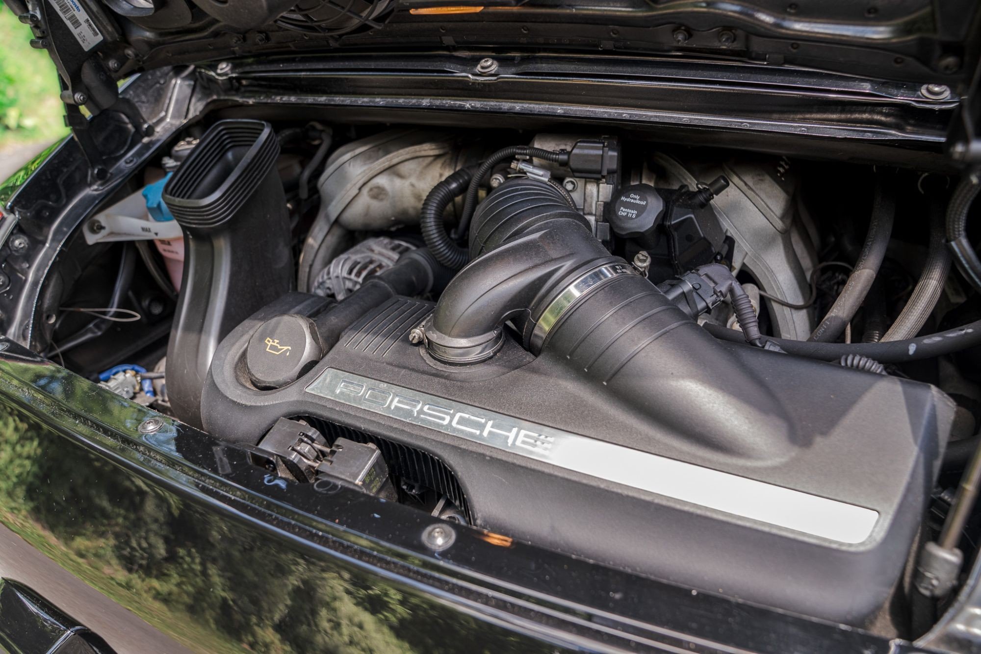 2007 Porsche 911 Targa 4S in Black, engine photo 1