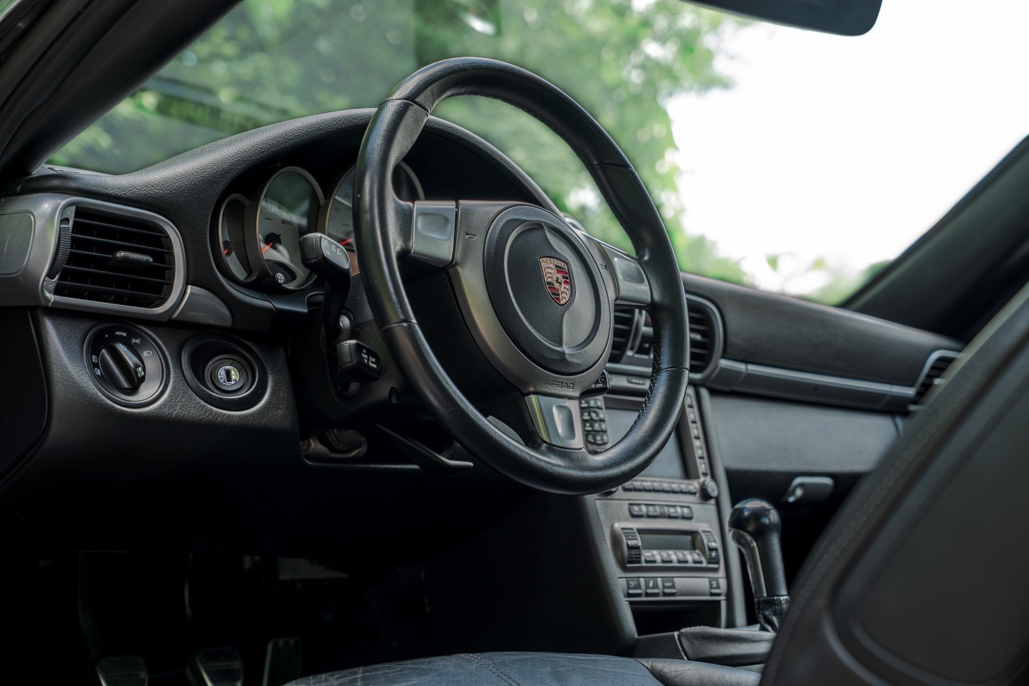 2007 Porsche 911 Targa 4S in Black, interior photo 7
