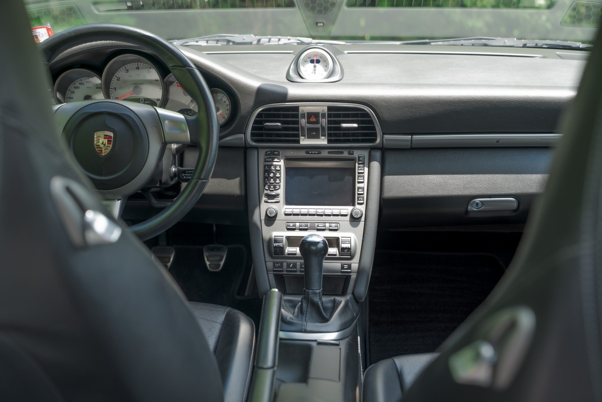 2007 Porsche 911 Targa 4S in Black, interior photo 8