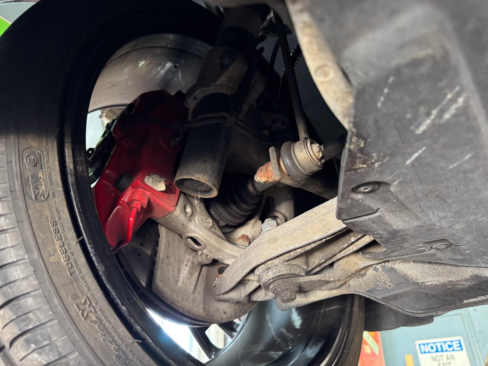2007 Porsche 911 Targa 4S in Black, undercarriage photo 16