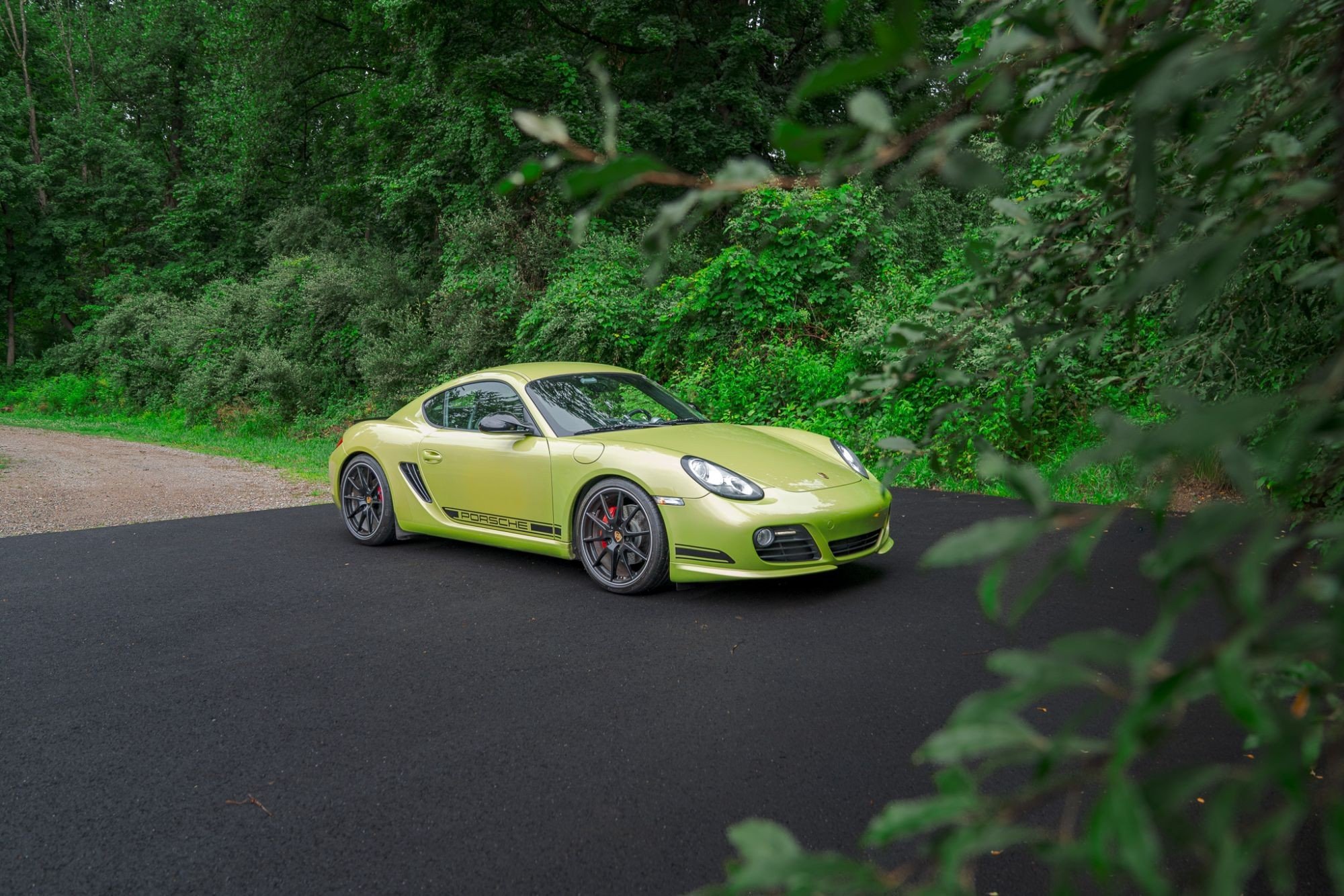 2012 Porsche Cayman R - Photo 11