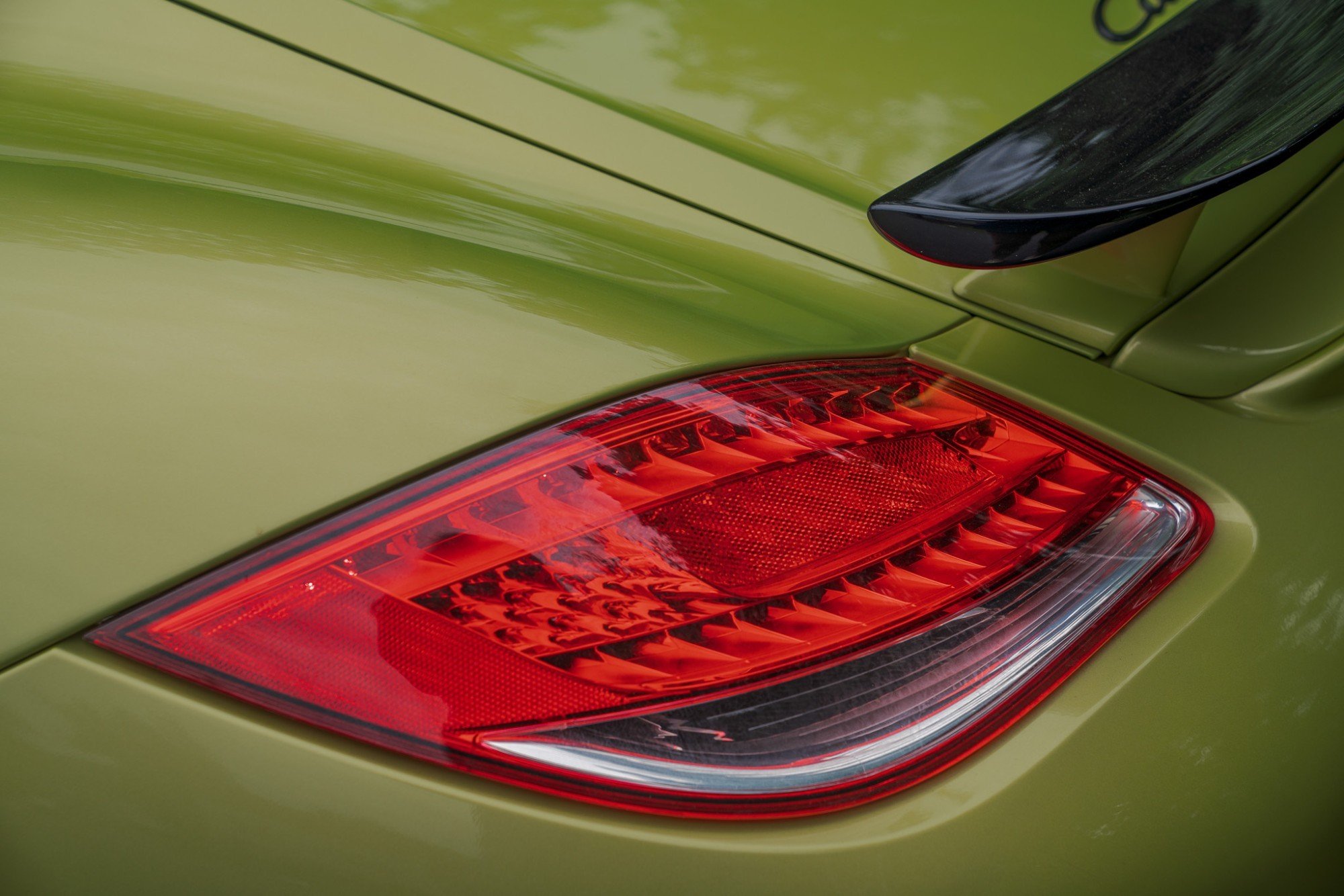 2012 Porsche Cayman R - Photo 21