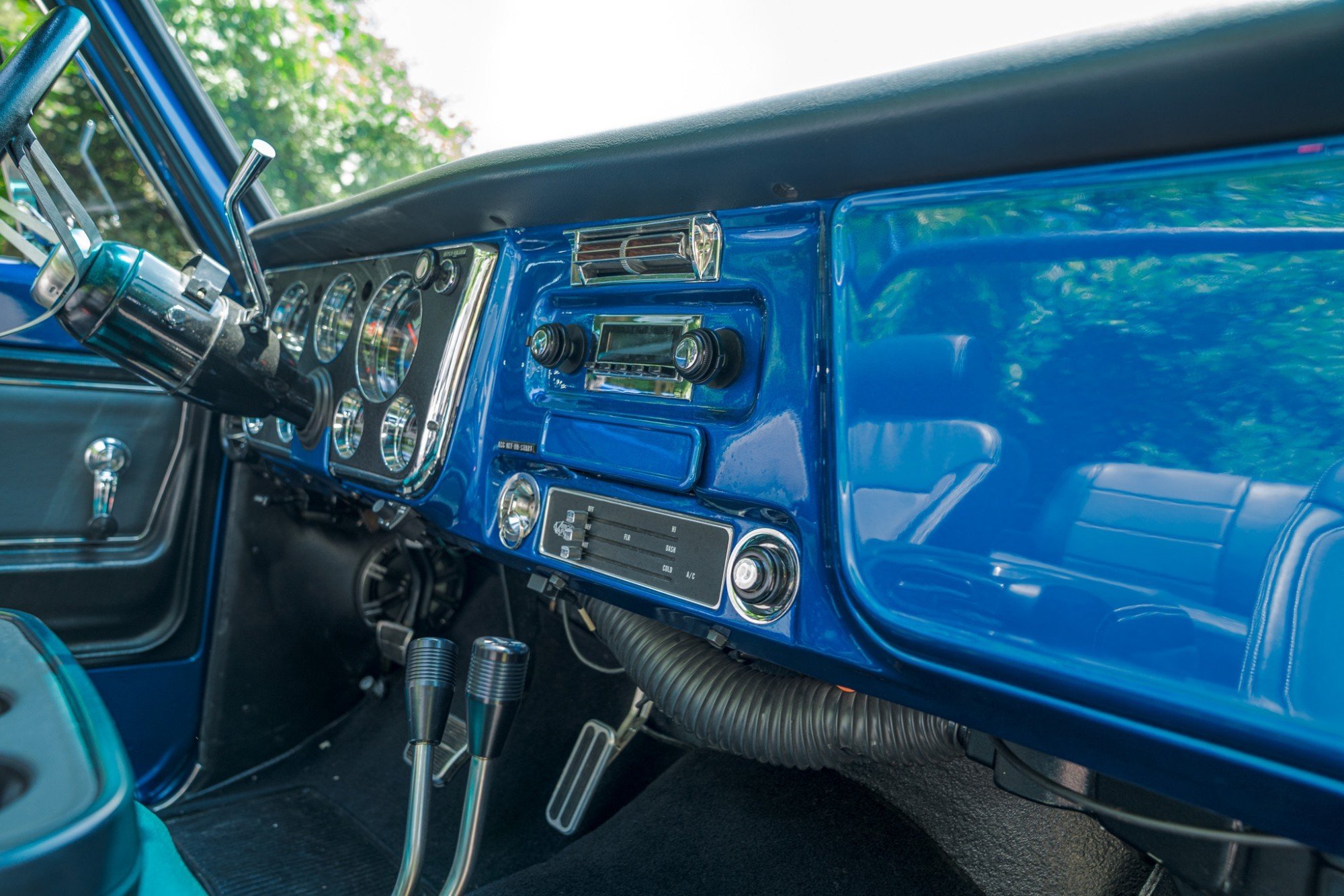 1972 Chevrolet Blazer CST in Blue, interior photo 4
