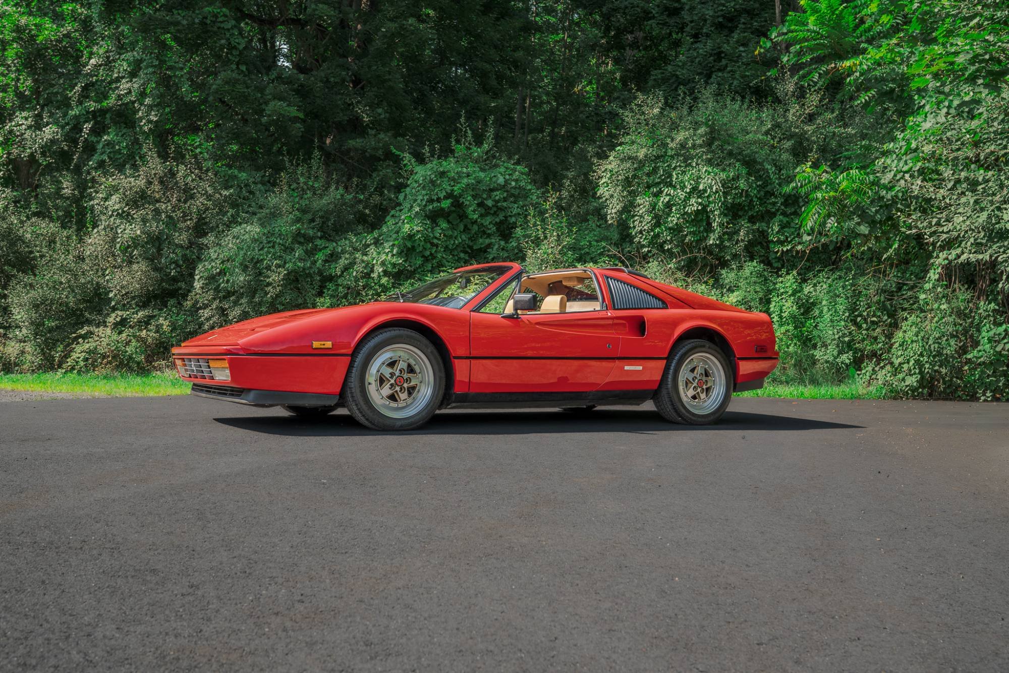 1986 Ferrari 328 GTS in Rosso Corsa, exterior photo 4