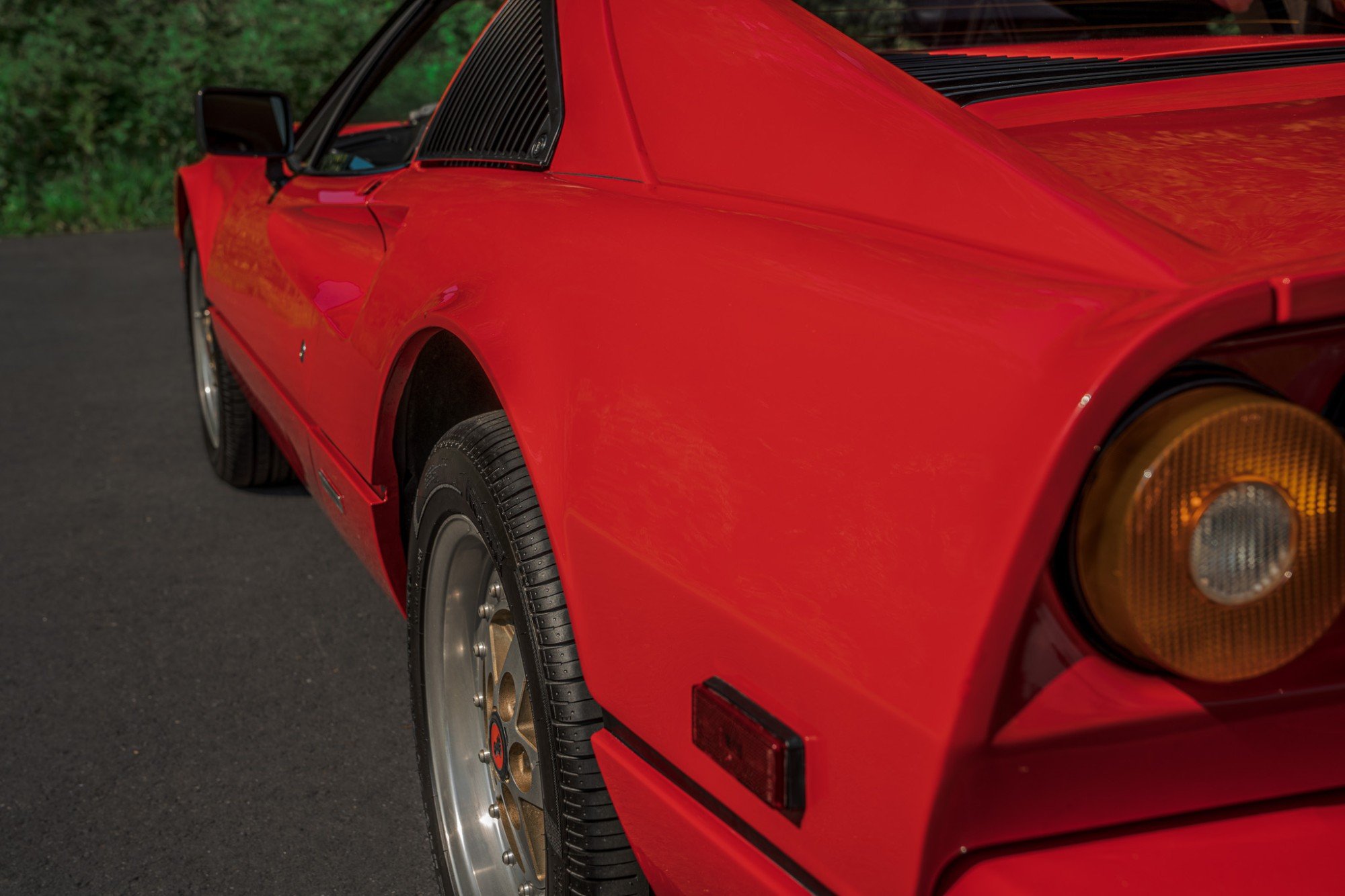 1986 Ferrari 328 GTS in Rosso Corsa, exterior photo 6
