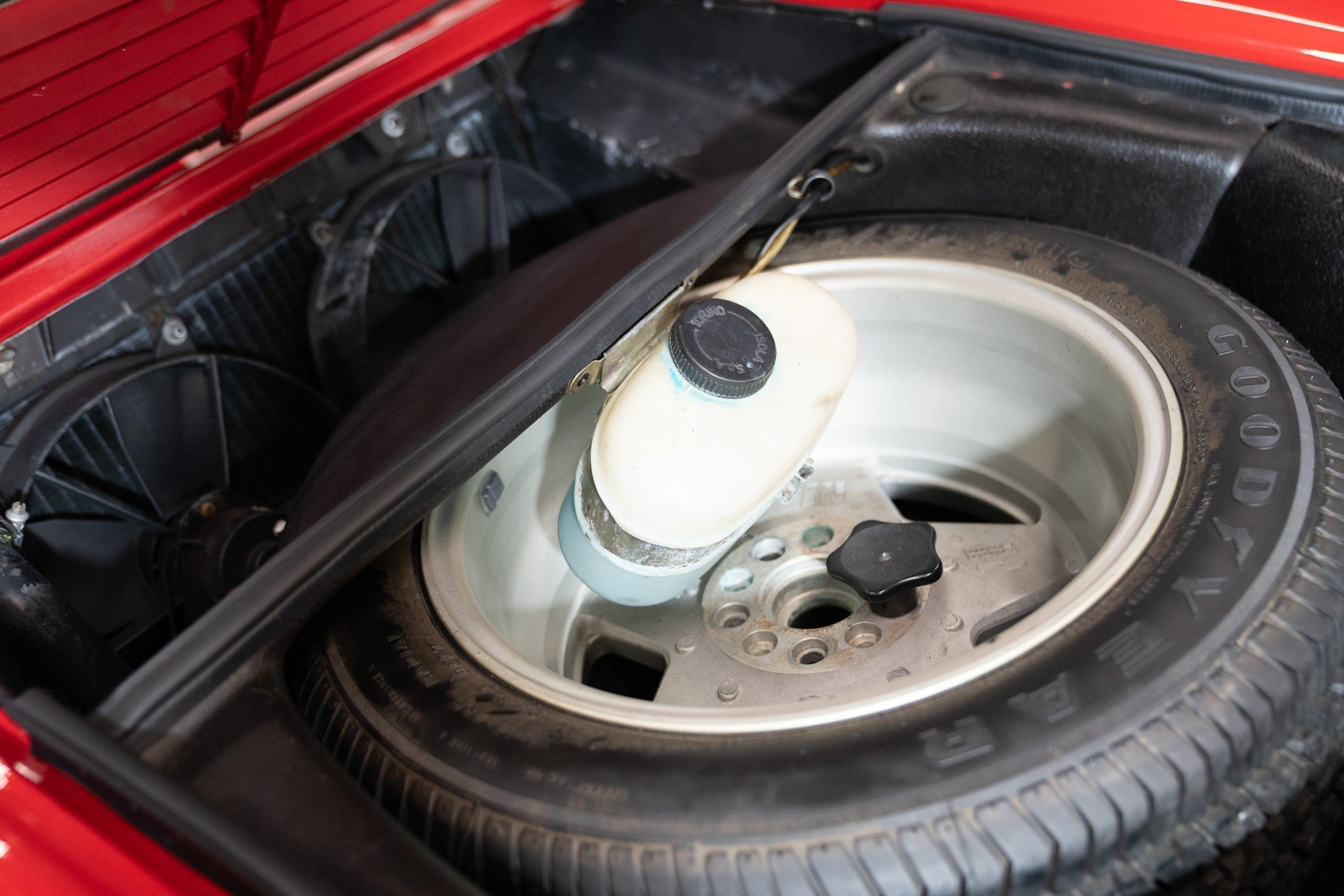 1986 Ferrari 328 GTS in Rosso Corsa, engine photo 24