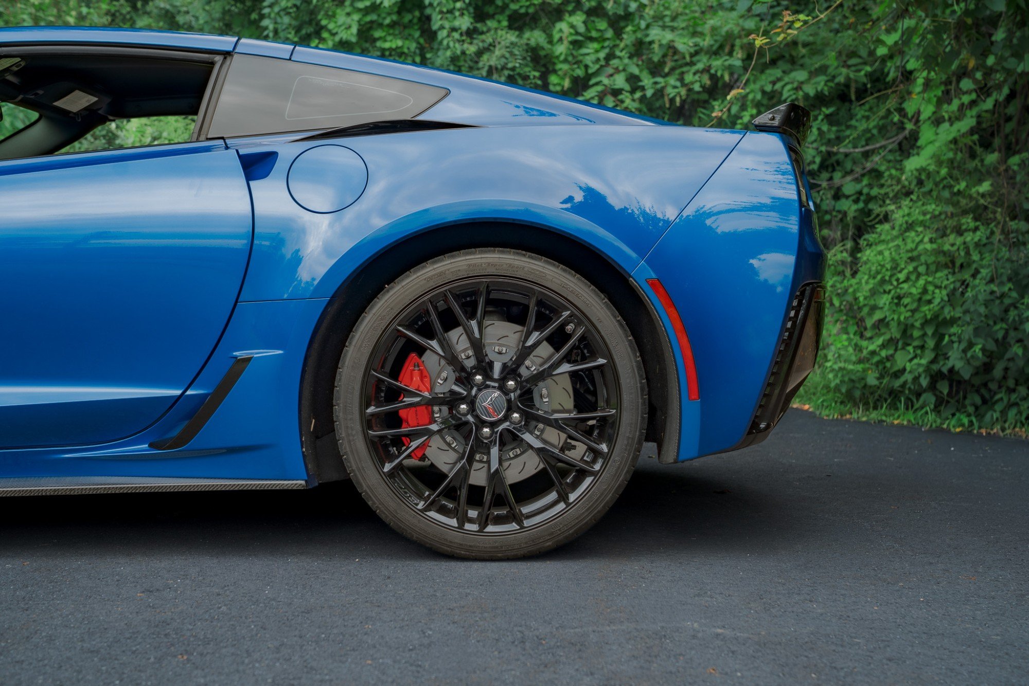 2016 Chevrolet Corvette Z06 in Laguna Blue Tintcoat, exterior photo 8
