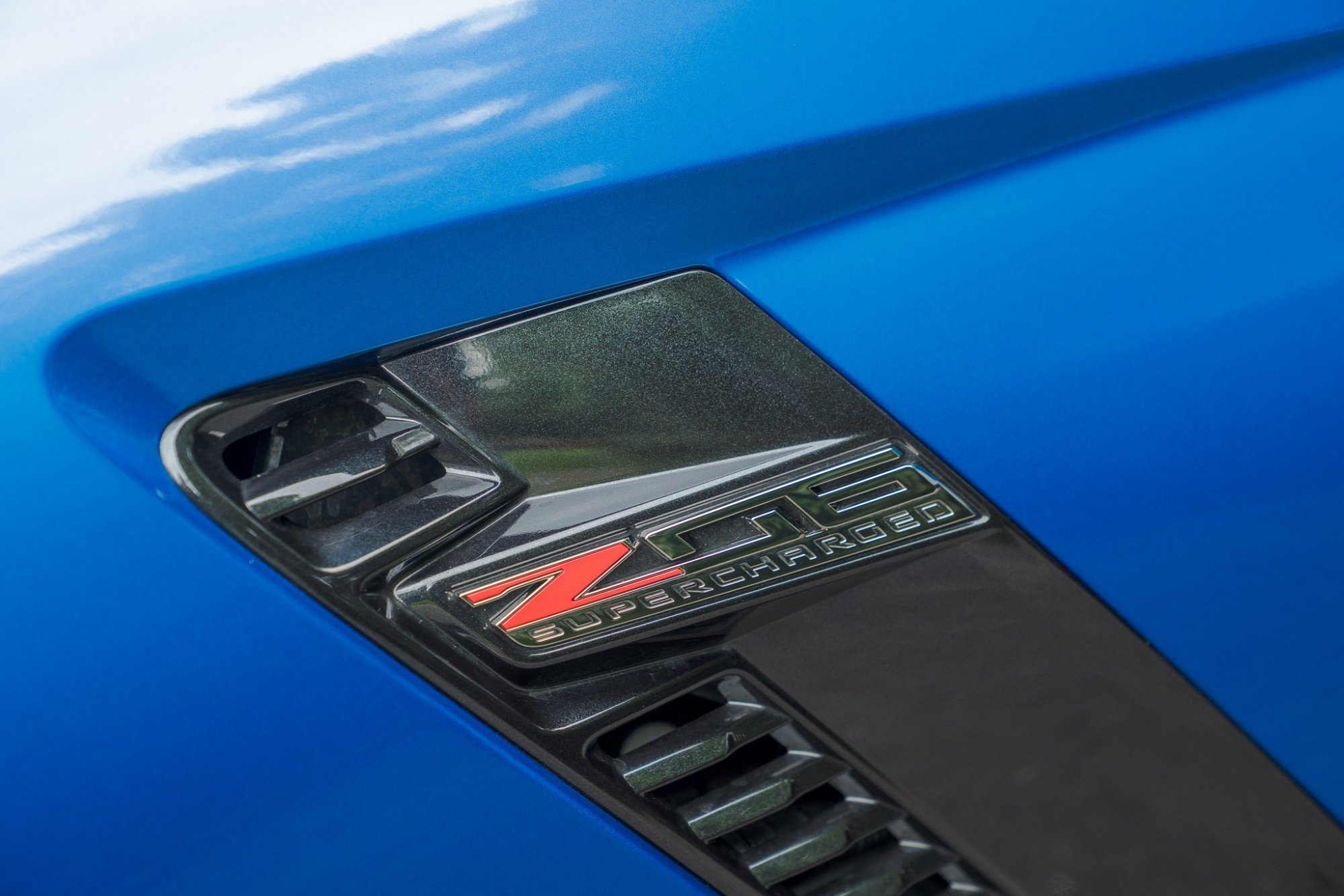 2016 Chevrolet Corvette Z06 in Laguna Blue Tintcoat, exterior photo 14