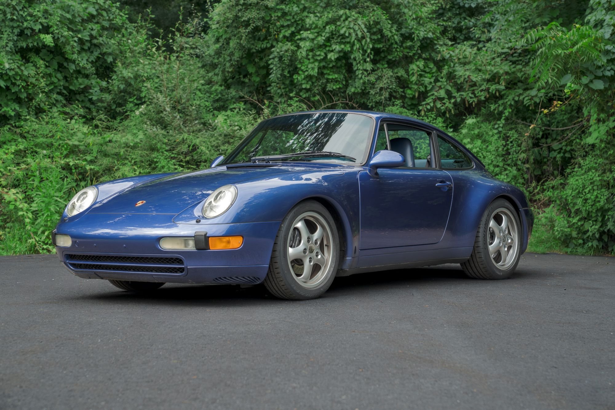 1997 Porsche 911 Carrera in Zenith Blue Metallic, exterior photo 5