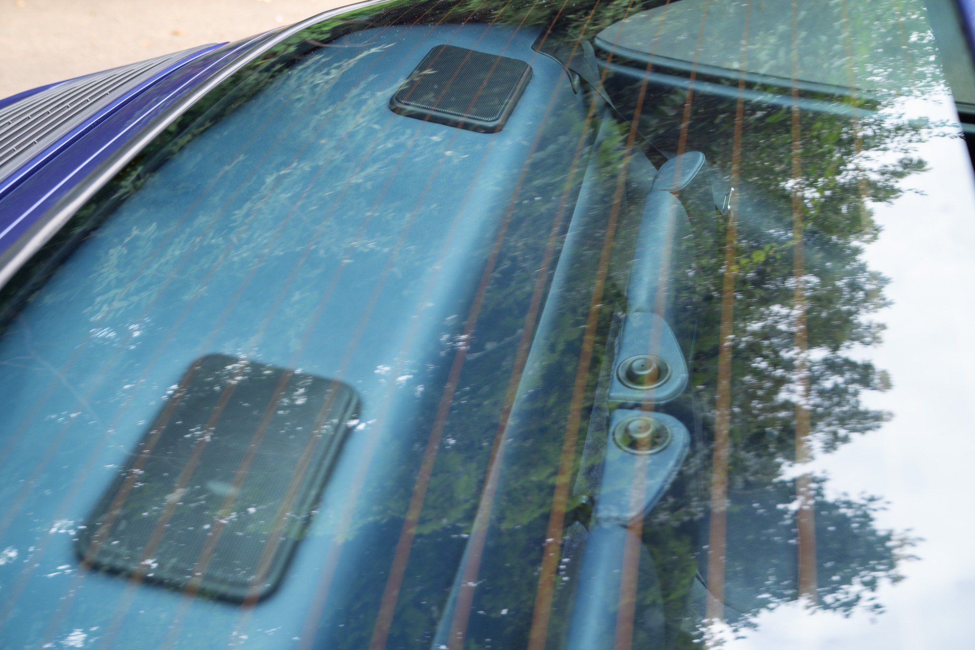 1997 Porsche 911 Carrera in Zenith Blue Metallic, interior photo 18