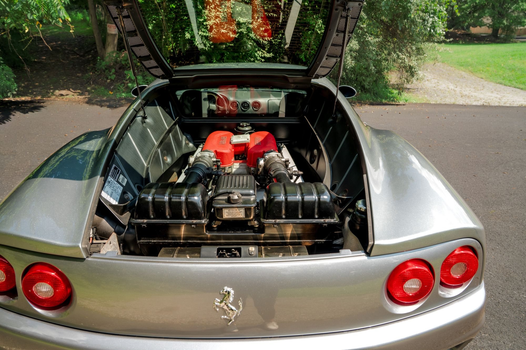 2000 Ferrari 360 Modena/Modena F1 in Grigio Titanio, engine photo 4