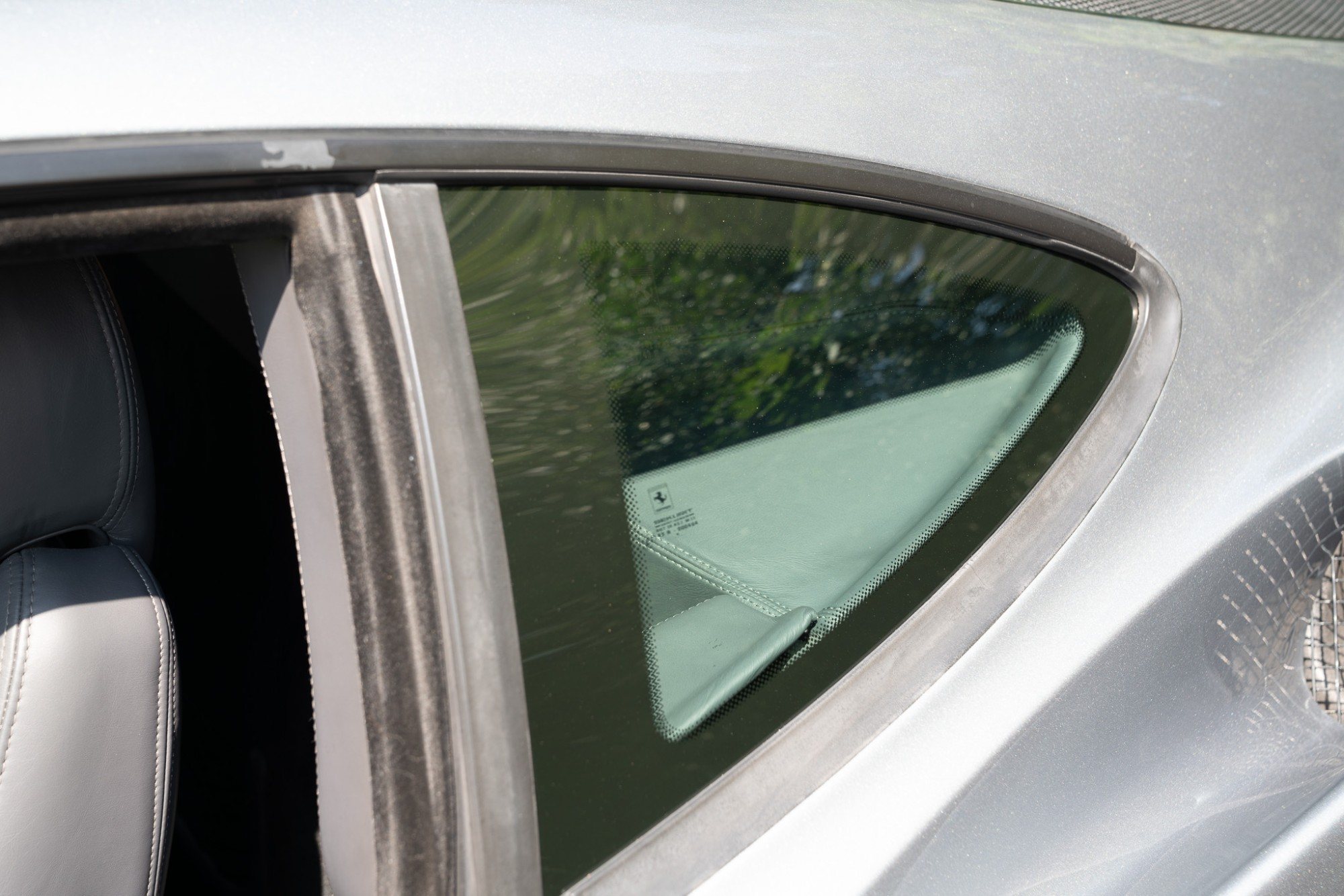 2000 Ferrari 360 Modena/Modena F1 in Grigio Titanio, exterior photo 5