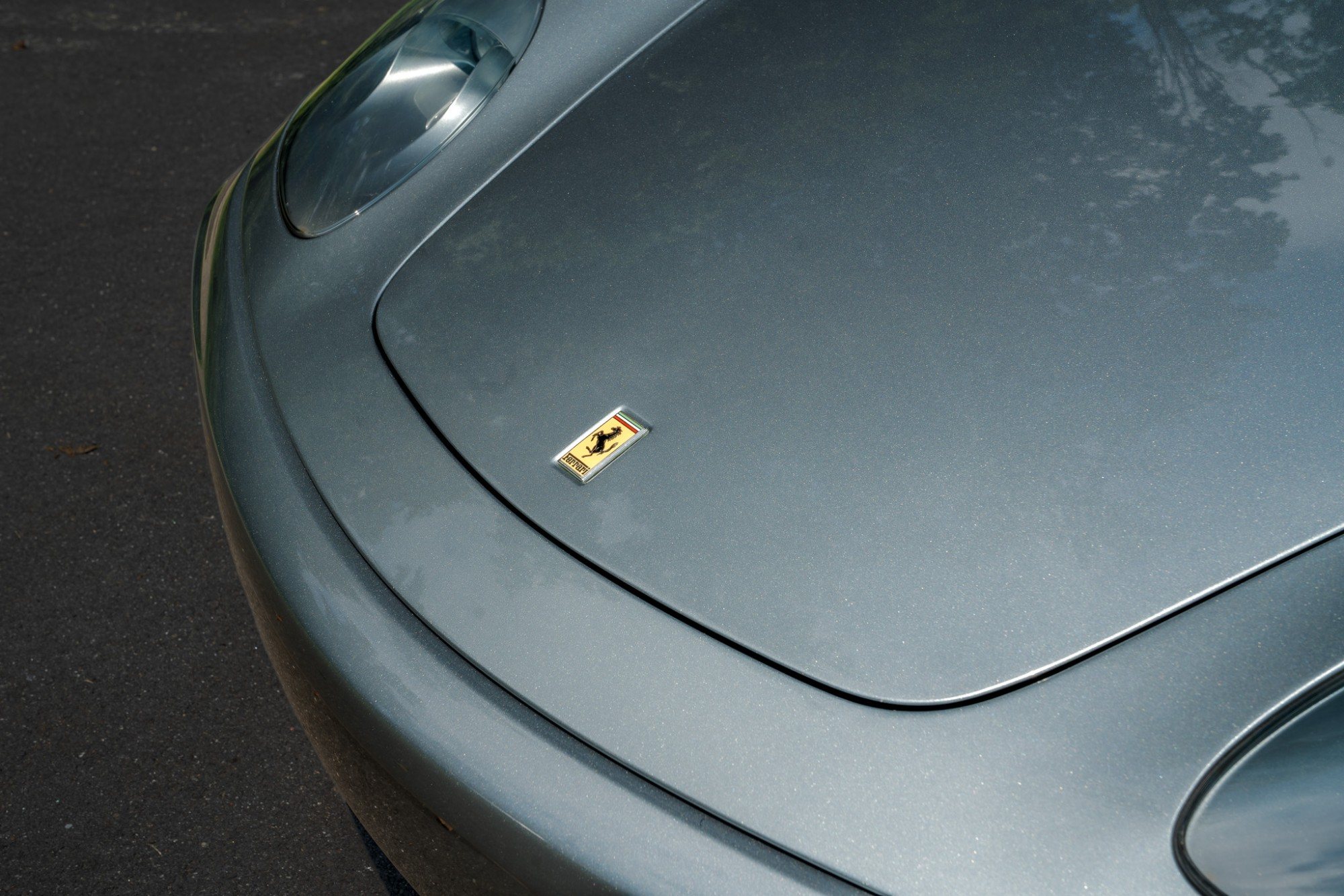 2000 Ferrari 360 Modena/Modena F1 in Grigio Titanio, exterior photo 8