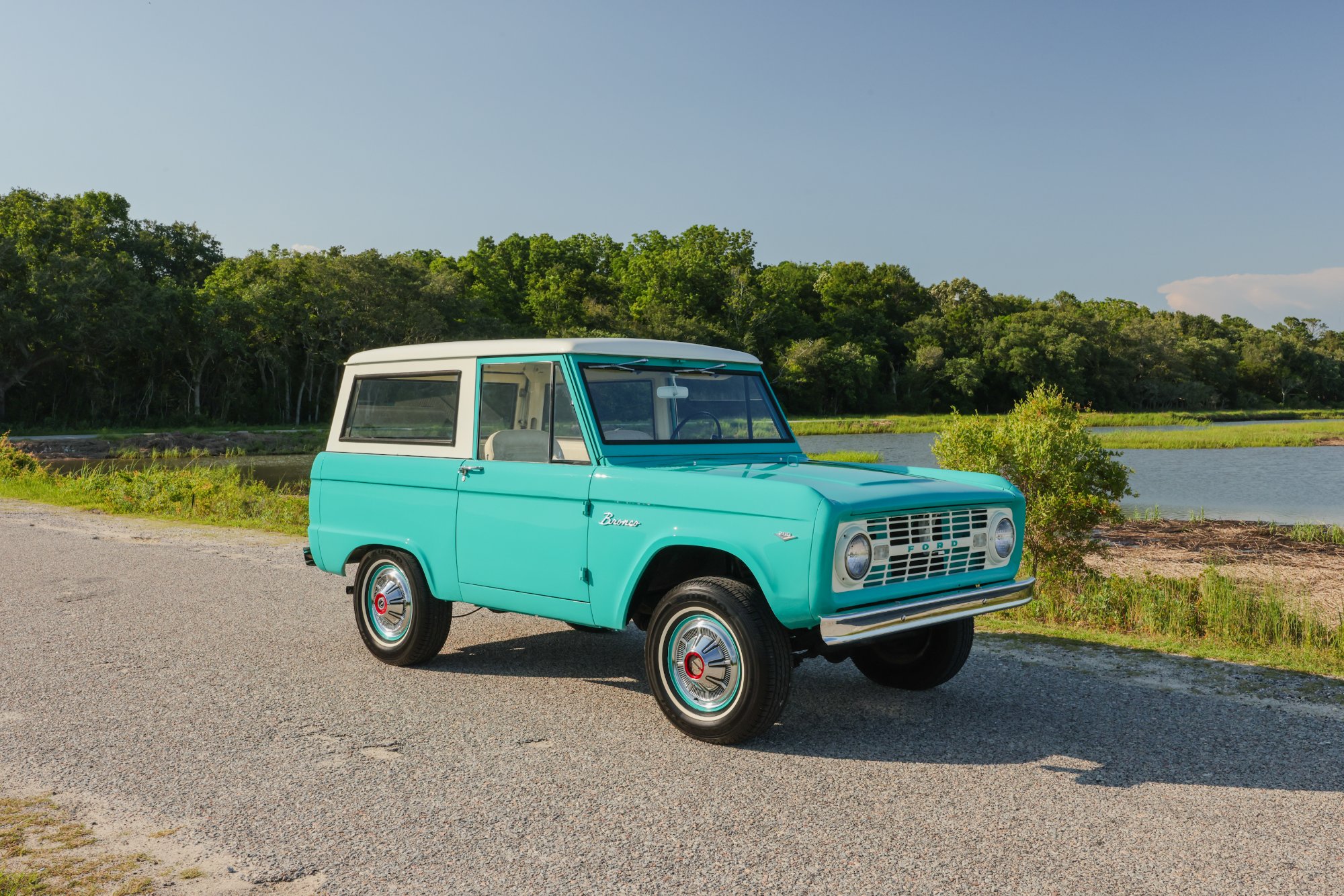 1967 Ford Bronco in Frost Turquoise Paint, hero photo