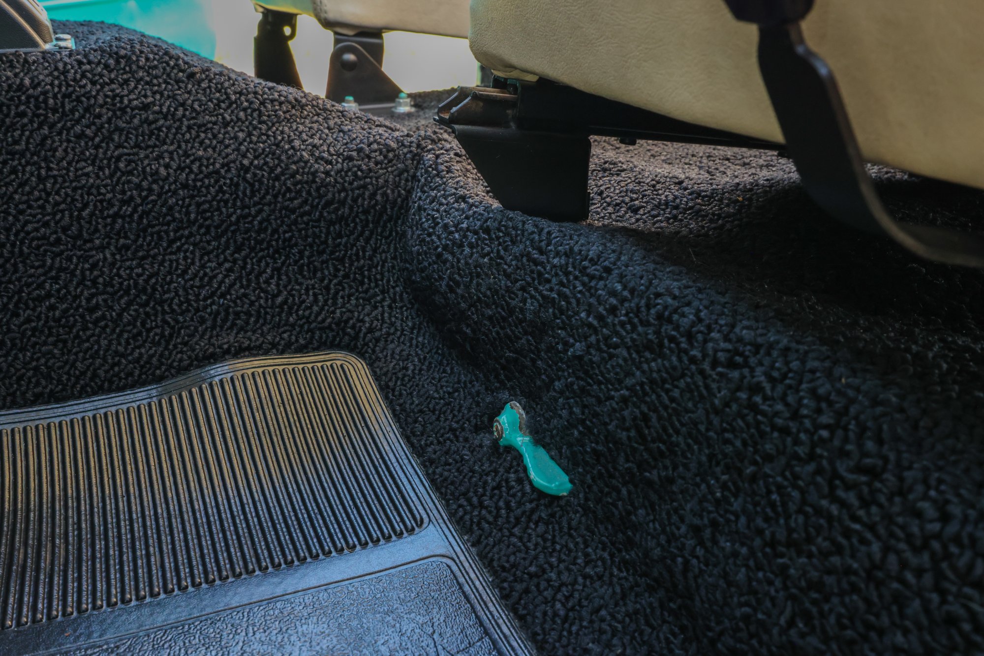 1967 Ford Bronco in Frost Turquoise Paint, interior photo 31