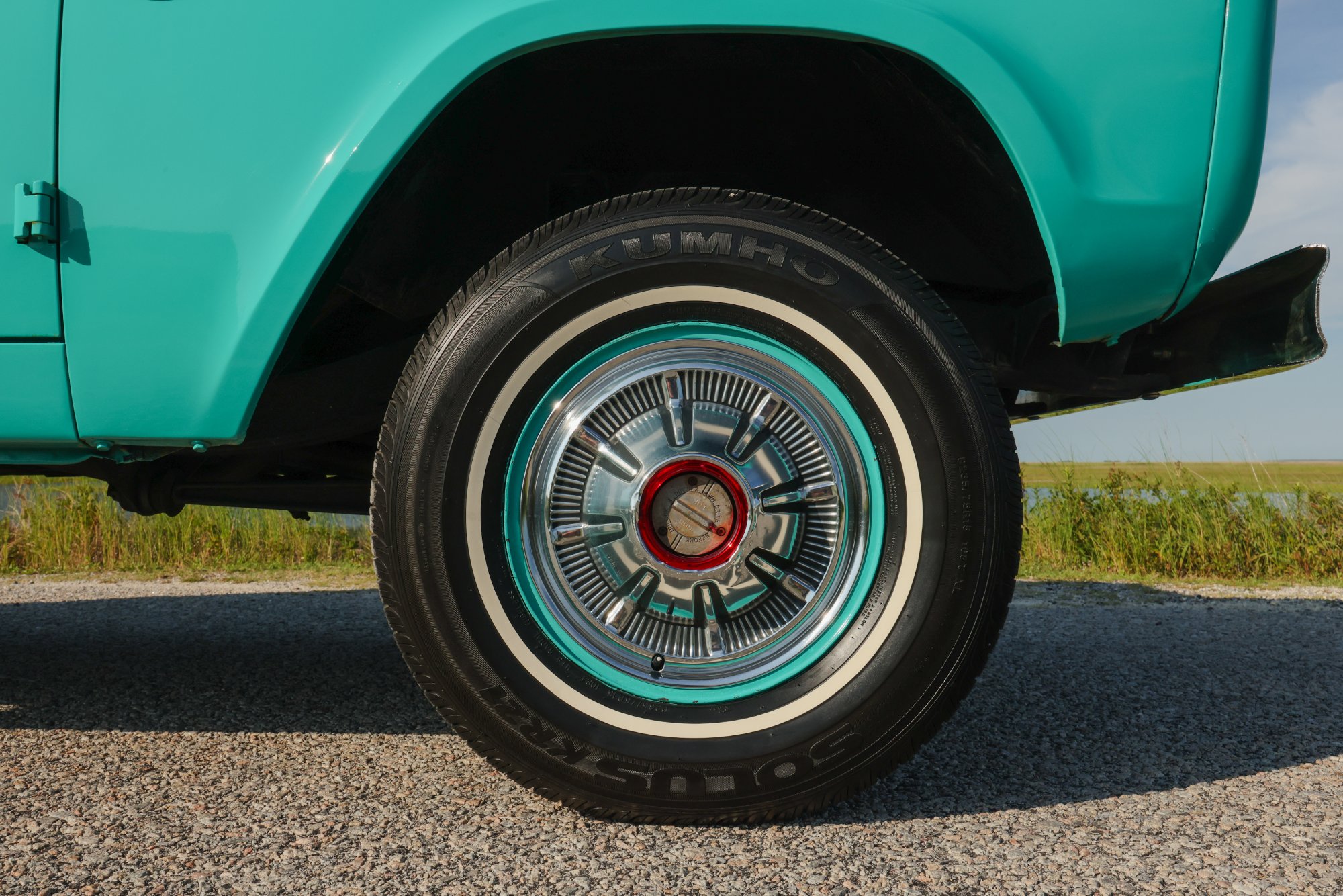 1967 Ford Bronco in Frost Turquoise Paint, exterior photo 4