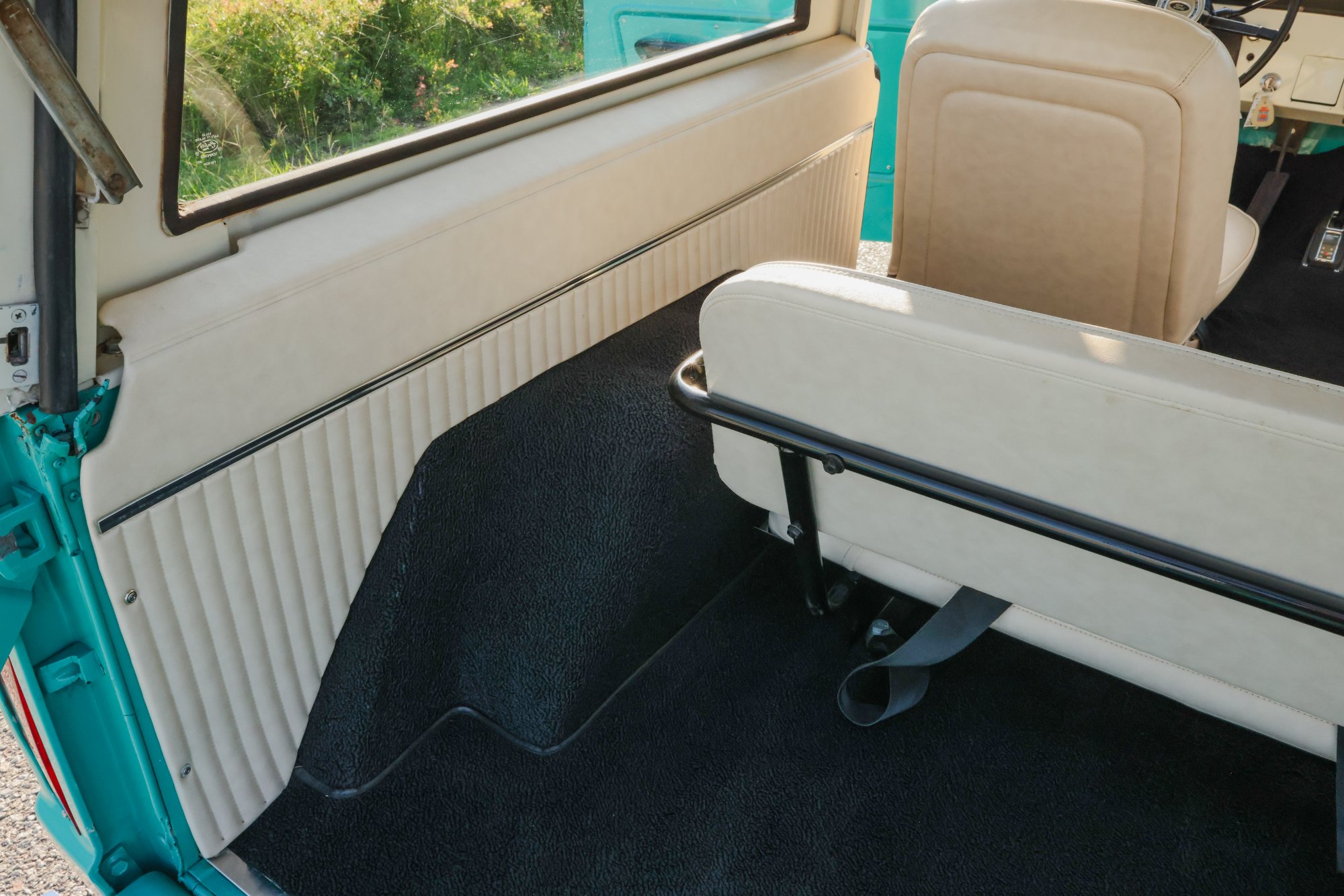 1967 Ford Bronco in Frost Turquoise Paint, interior photo 28