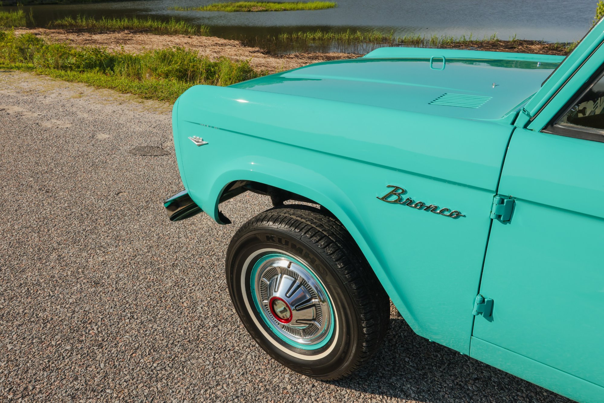 1967 Ford Bronco in Frost Turquoise Paint, exterior photo 35
