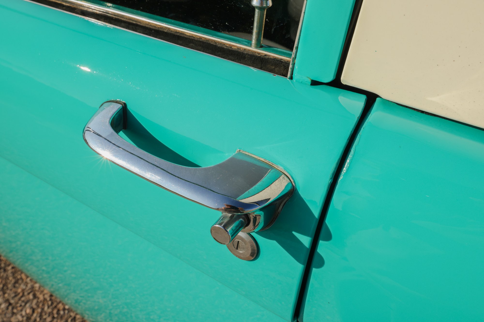 1967 Ford Bronco in Frost Turquoise Paint, exterior photo 51
