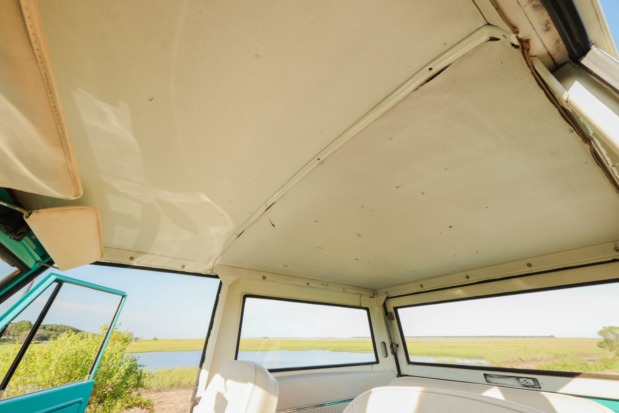 1967 Ford Bronco in Frost Turquoise Paint, interior photo 24