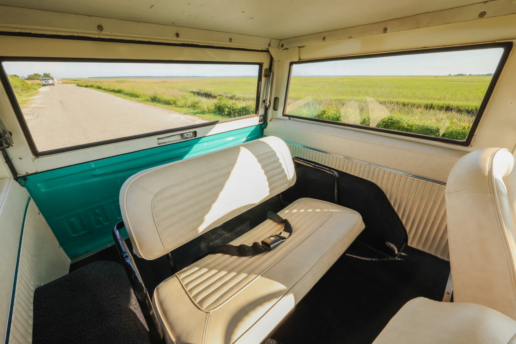 1967 Ford Bronco in Frost Turquoise Paint, interior photo 18