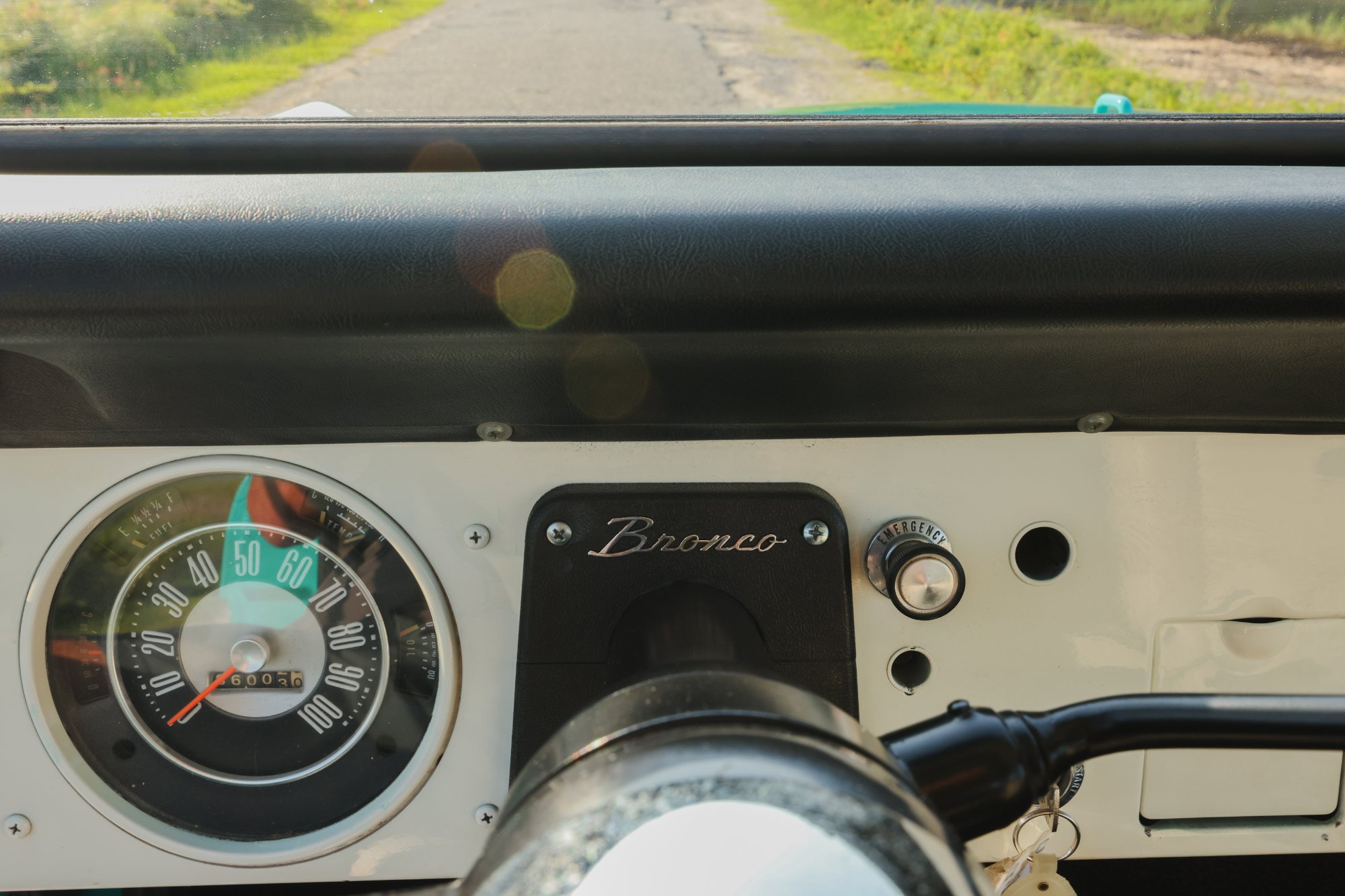 1967 Ford Bronco in Frost Turquoise Paint, interior photo 10
