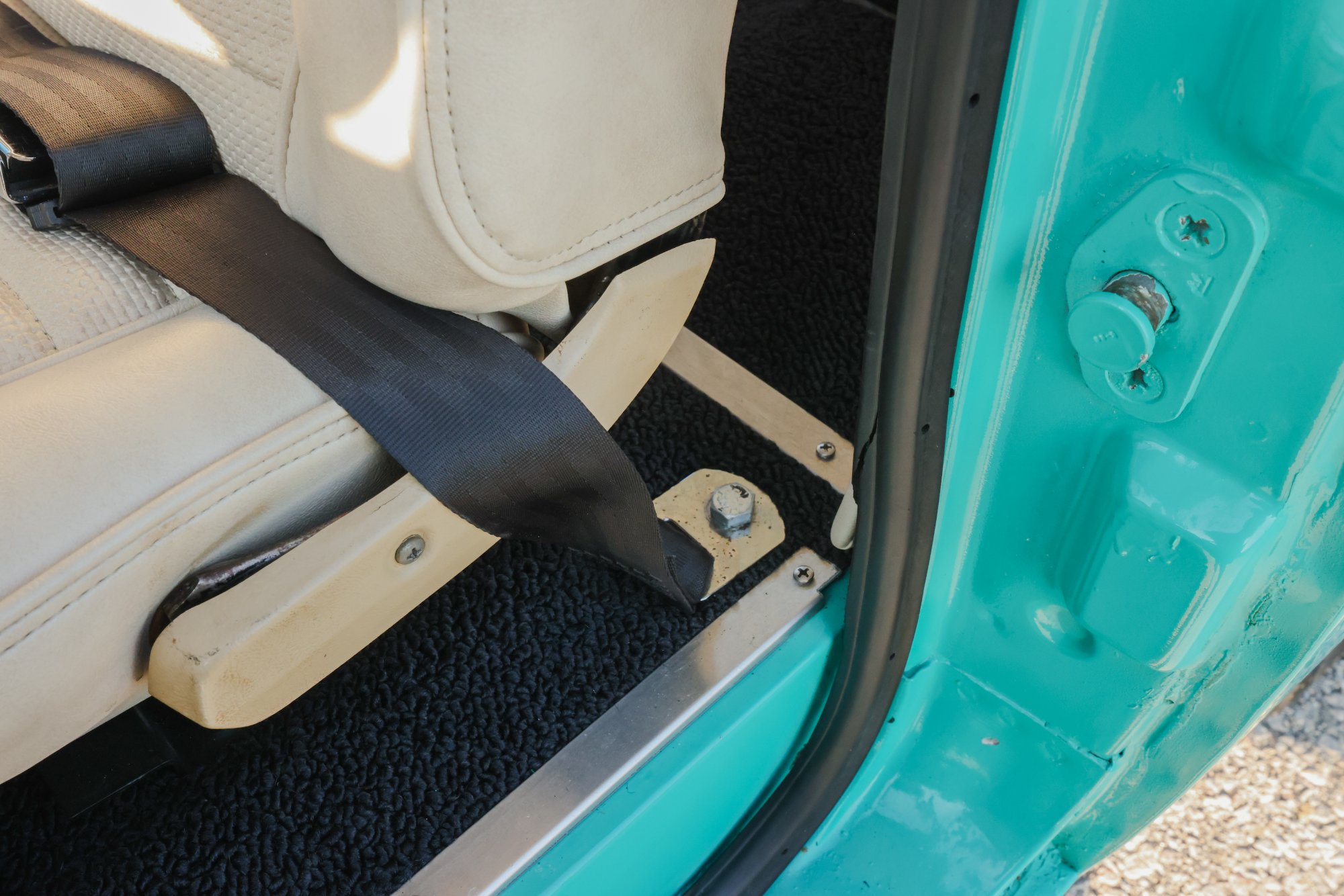 1967 Ford Bronco in Frost Turquoise Paint, detail photo 2