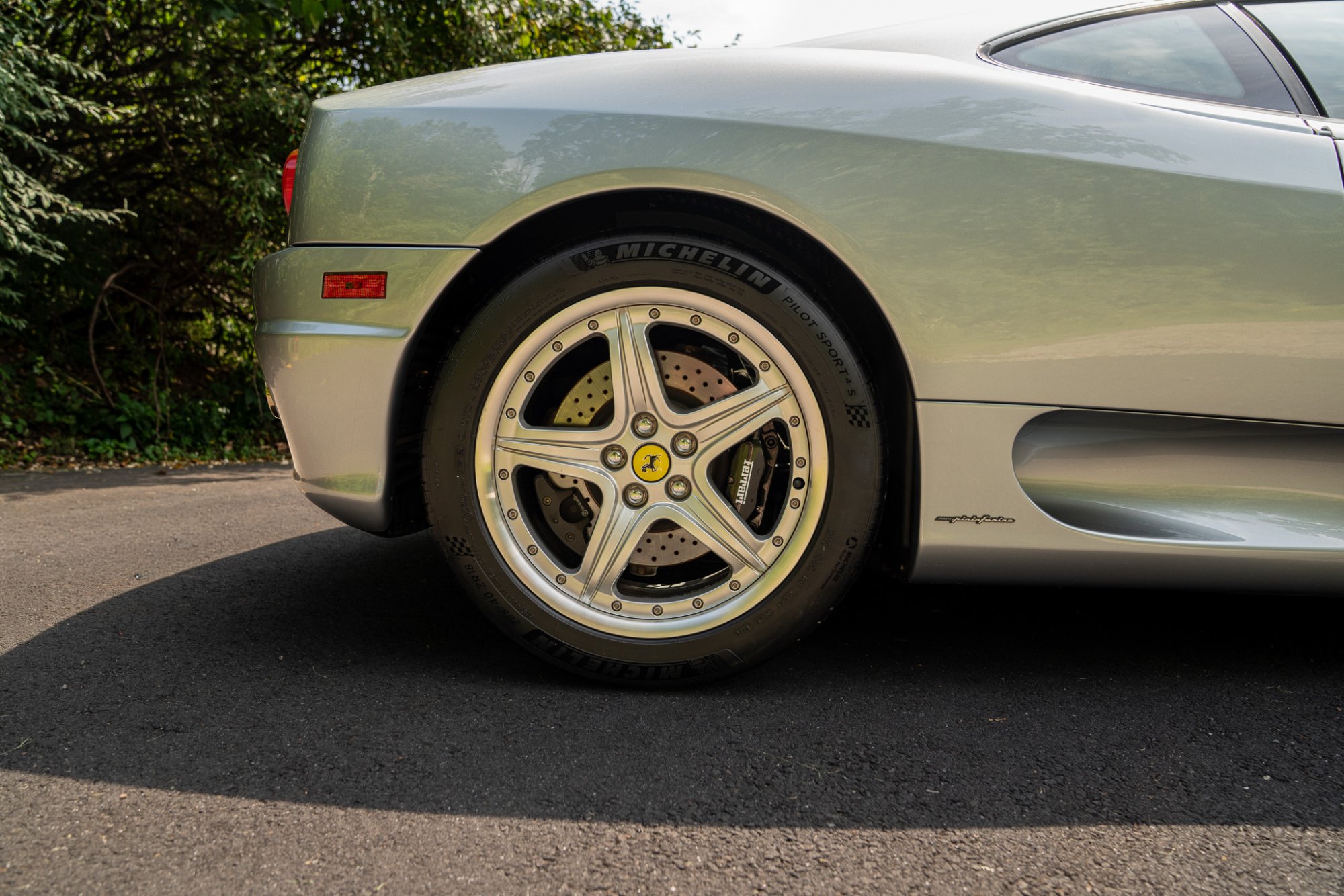 2000 Ferrari 360 Modena/Modena F1 in Grigio Titanio, exterior photo 43
