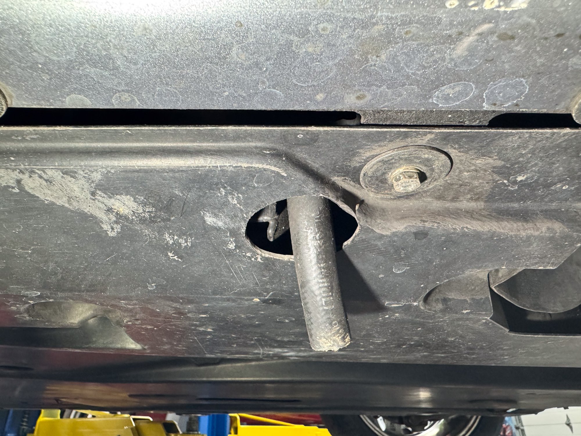 2000 Ferrari 360 Modena/Modena F1 in Grigio Titanio, undercarriage photo 35