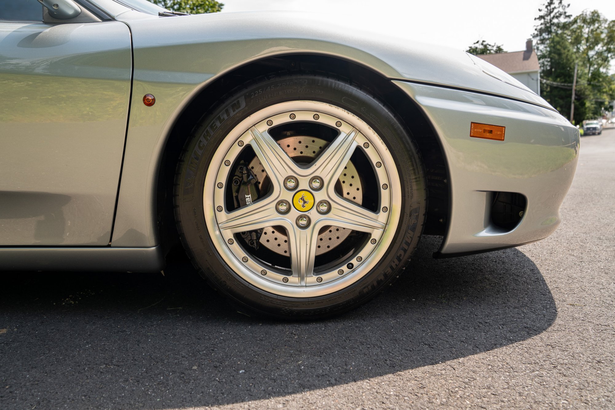 2000 Ferrari 360 Modena/Modena F1 in Grigio Titanio, exterior photo 44