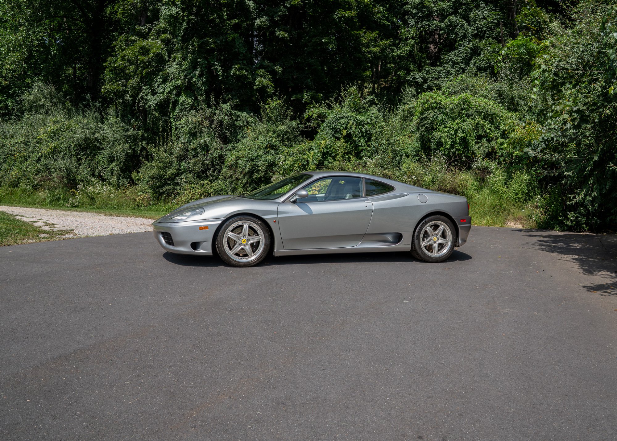 2000 Ferrari 360 Modena/Modena F1 in Grigio Titanio, exterior photo 32