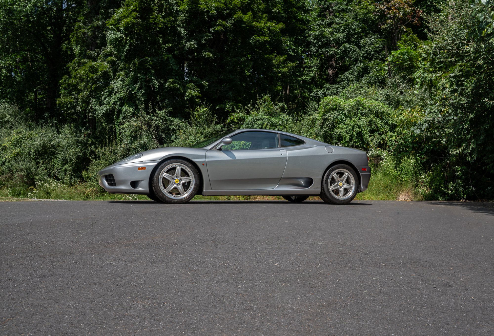 2000 Ferrari 360 Modena/Modena F1 in Grigio Titanio, exterior photo 33
