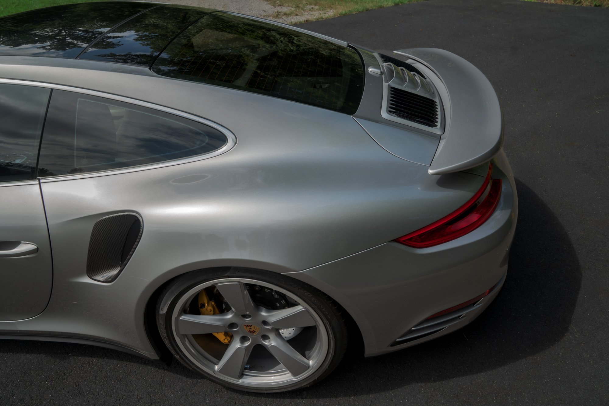 2018 Porsche 911 Turbo S - Photo 18