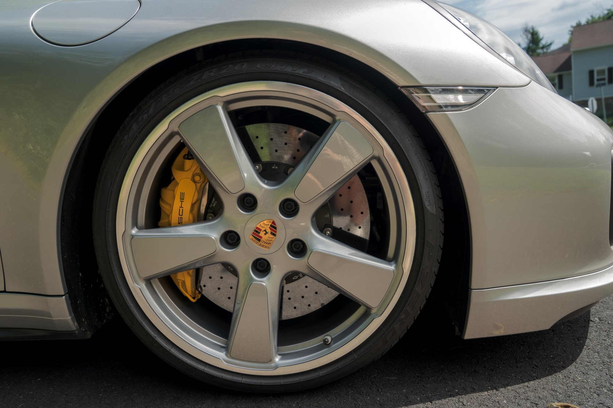 2018 Porsche 911 Turbo S - Photo 34