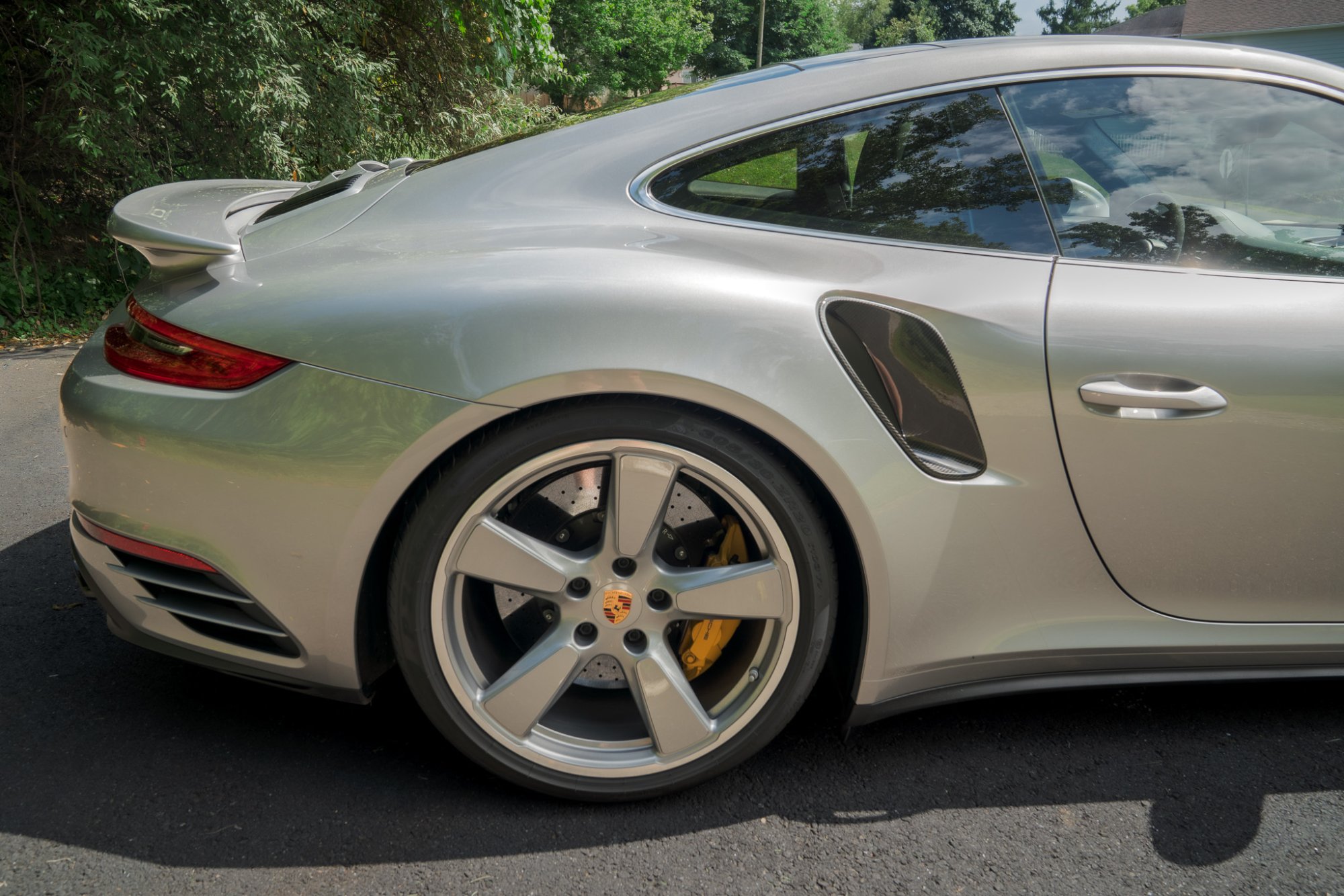 2018 Porsche 911 Turbo S - Photo 29