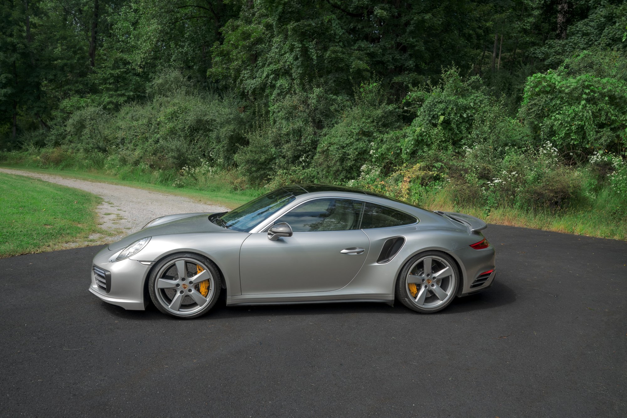 2018 Porsche 911 Turbo S - Photo 6