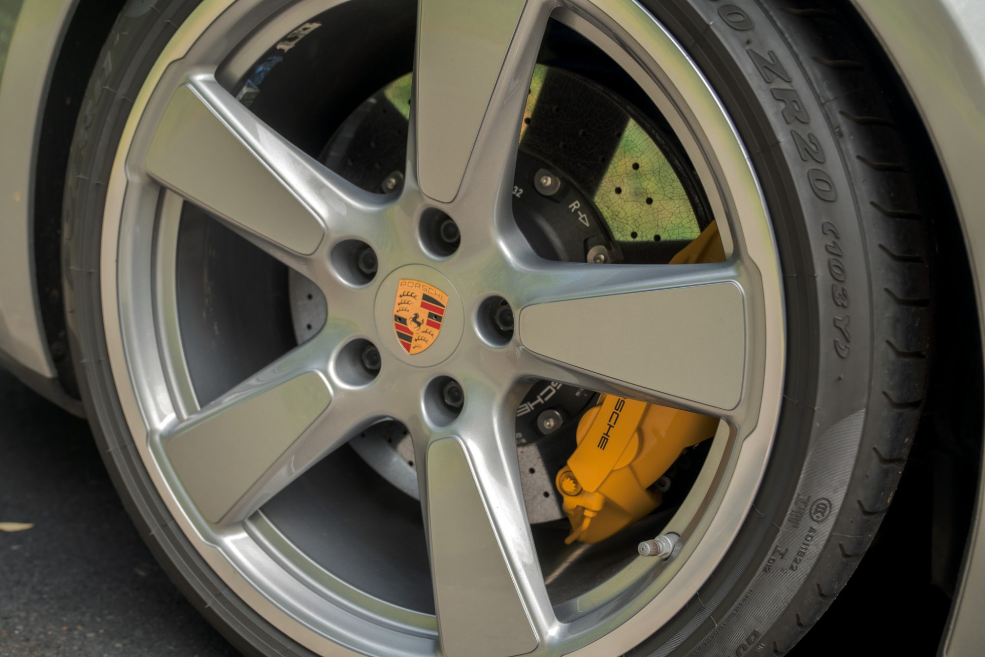2018 Porsche 911 Turbo S - Photo 75